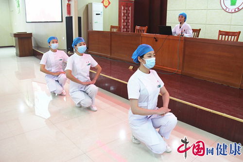 玉田縣醫(yī)院舉辦人文素養(yǎng)與服務禮儀培訓，提升醫(yī)療服務品質(zhì)